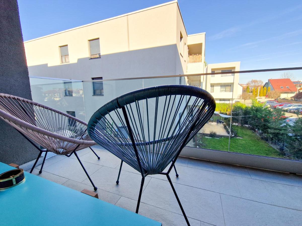 Mirvana Apartments Legacy Residence Тімішоара Екстер'єр фото