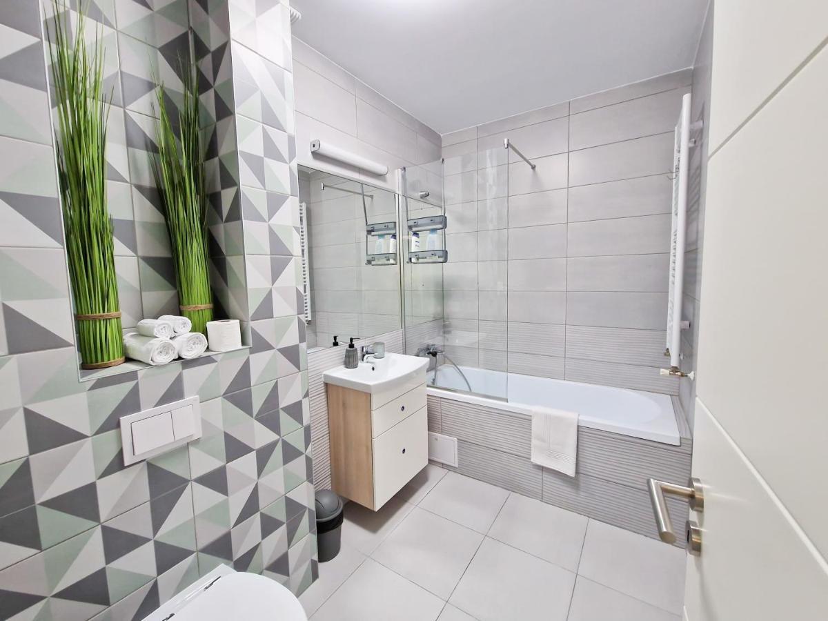 Mirvana Apartments Legacy Residence Тімішоара Екстер'єр фото